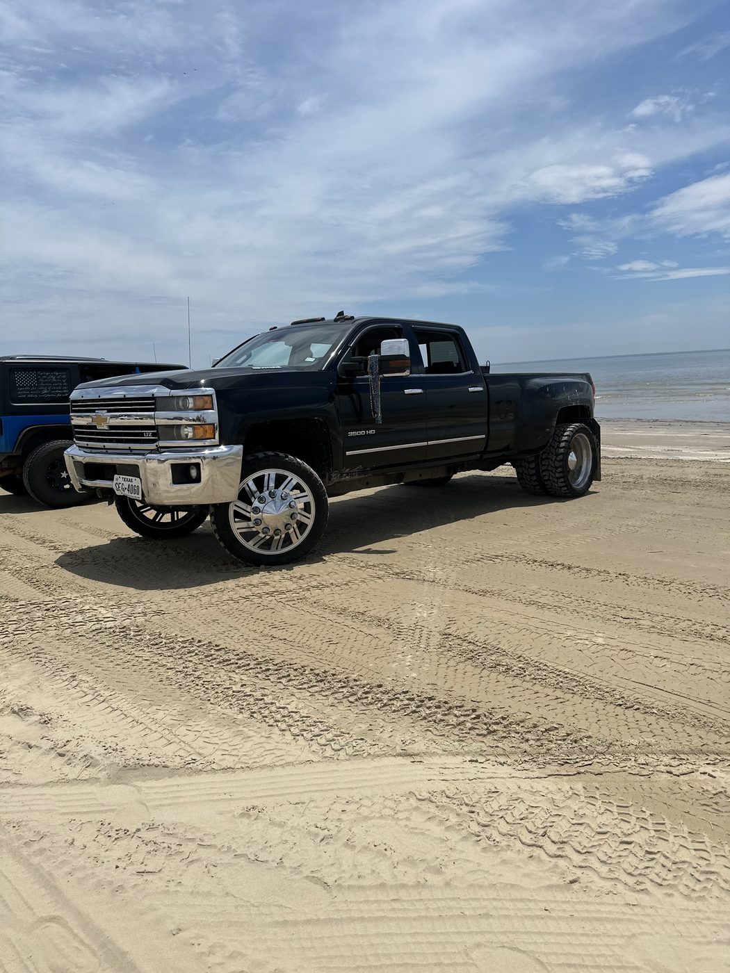 Black Chevrolet Silverado dually build